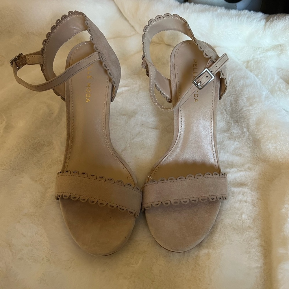 Pelle Moda Heels